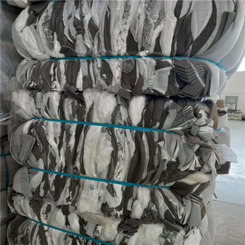 Supplying 150 Tons of Polyester Fiber to the International Market 